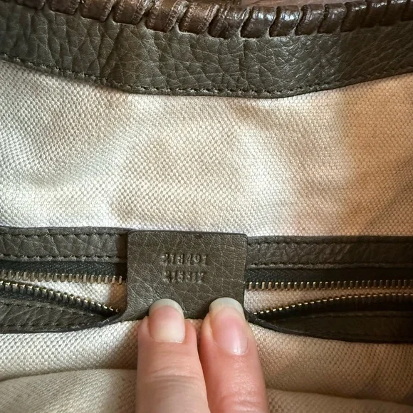 Gucci Olive Green Jackie Bag with Gold Details - Picture 6 of 8